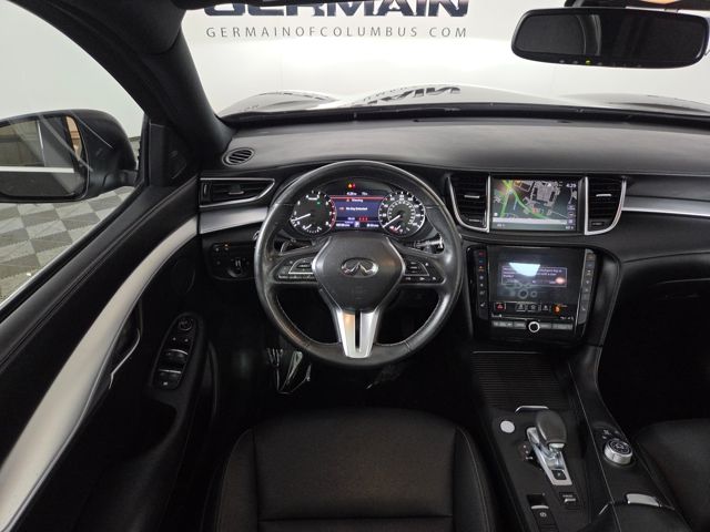 2020 Infiniti QX50 Essential photo 15