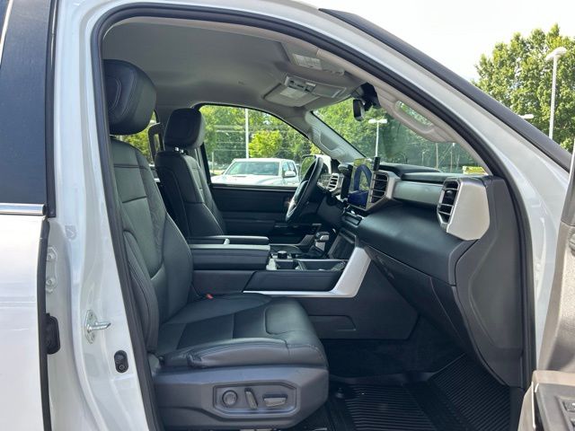 2024 Toyota Tundra Limited - Photo 18