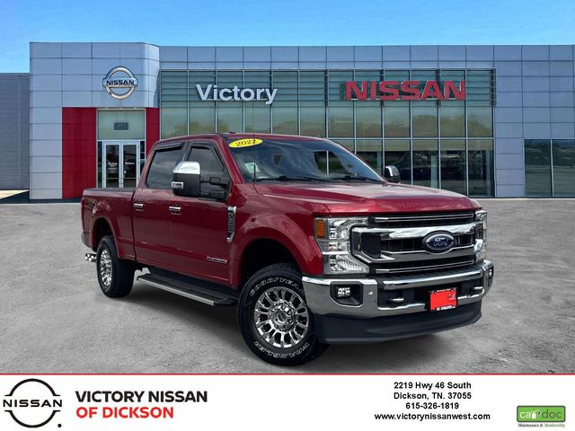 Rapid Red Metallic Tinted Clearcoat 2022 Ford F-250 Super Duty XLT Crew Cab 4WD Pickup Truck Four-Wheel Drive Automatic