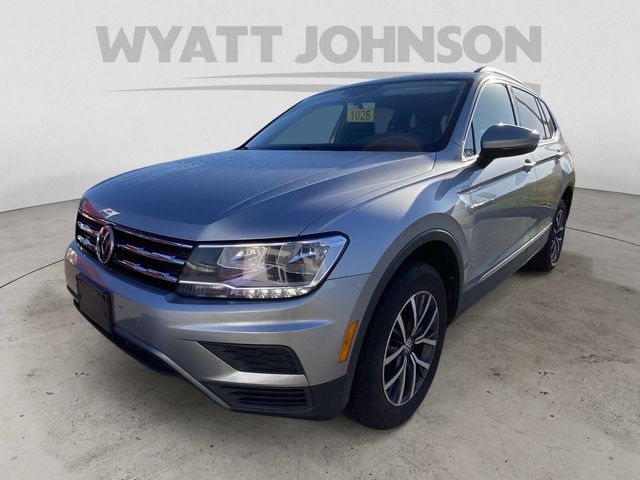 2020 Volkswagen Tiguan 2.0T SE 4Motion's photo