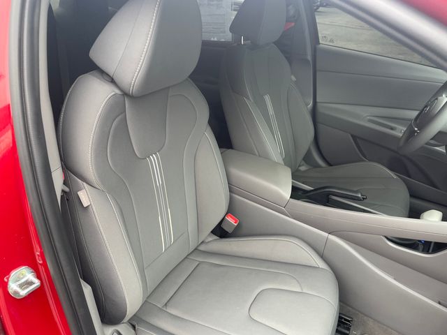 Used 2023 Hyundai Elantra Sedan