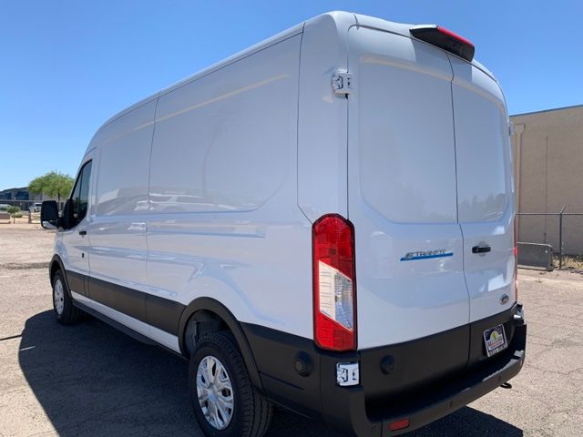 2023 Ford E-Transit-350 Base 3