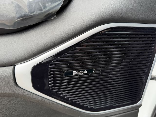 new 2026 Jeep Grand Wagoneer L car, priced at $89,550