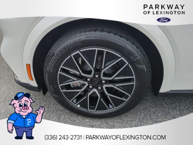 New 2026 White Ford Premium image 10