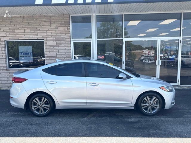 Symphony Silver 2018 Hyundai Elantra Value Edition FWD Sedan Front-Wheel Drive 6-Speed Automatic