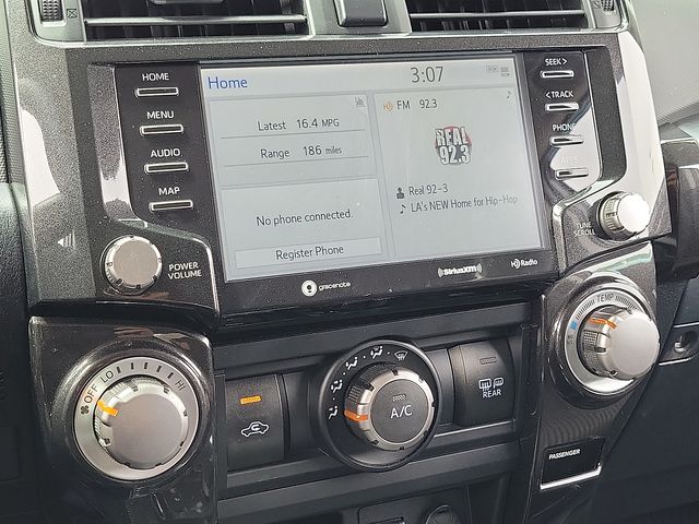 2023 Toyota 4Runner TRD Off-Road photo