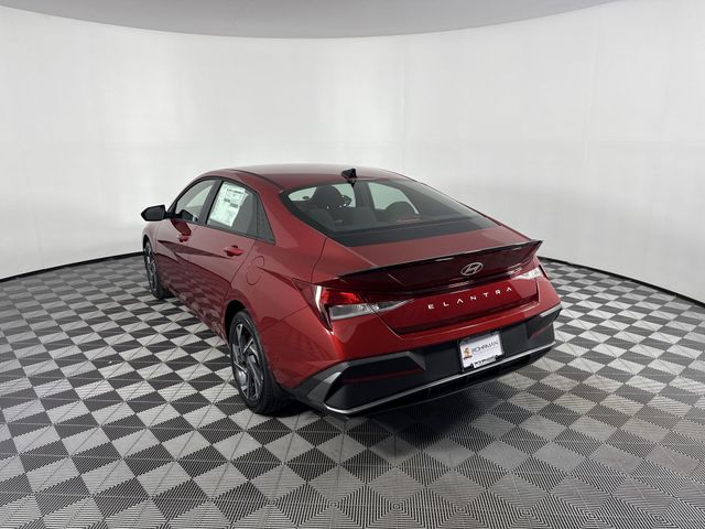 New 2025 Hyundai Elantra For Sale in Indianapolis, IN