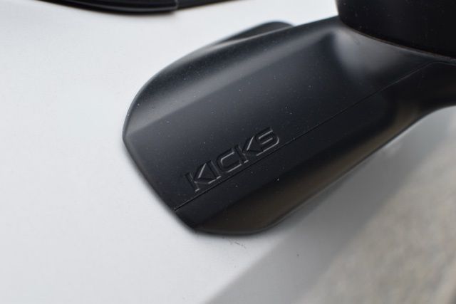 New 2025 Nissan Kicks SR