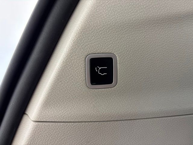 Used 2019 Chrysler Pacifica Van