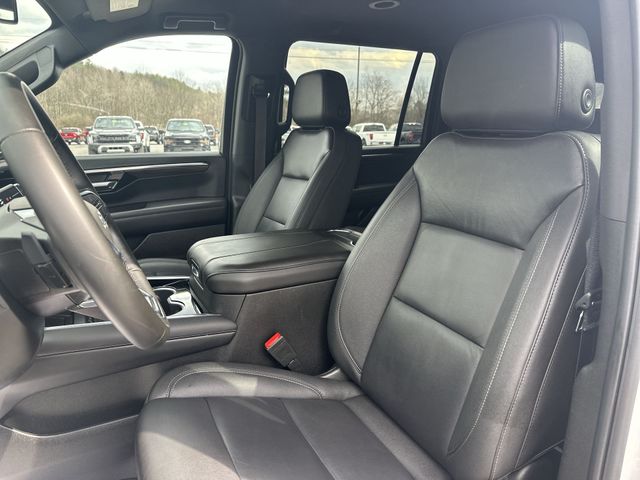 Certified Used 2025 Beige Chevrolet Z71 image 15