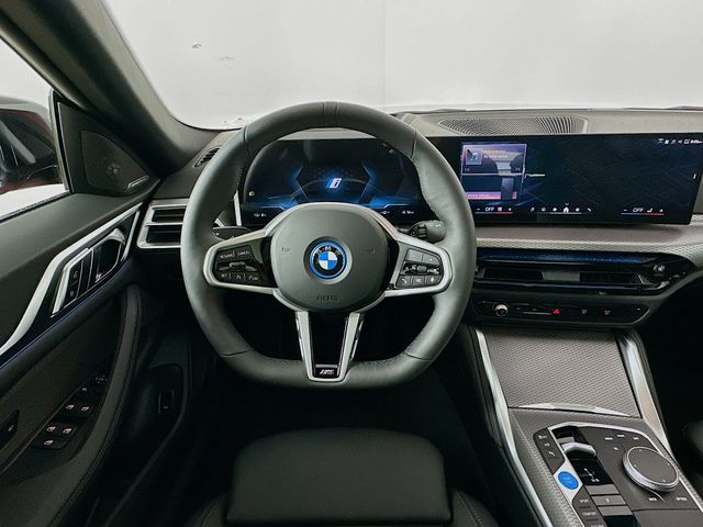 2025 BMW i4 xDrive40 11