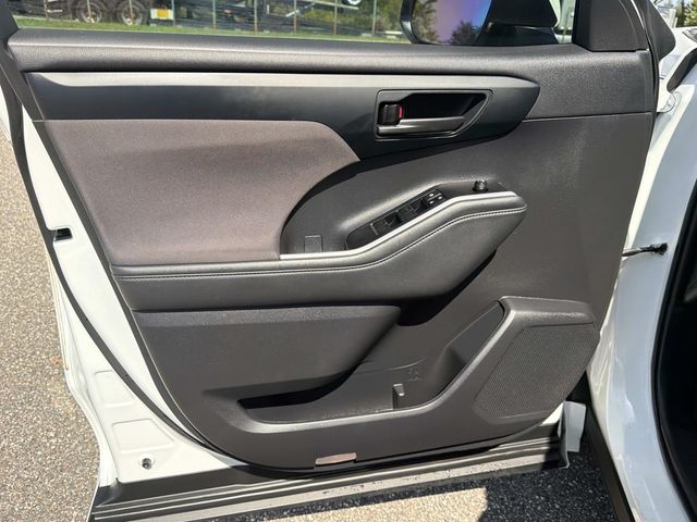 Used 2022 Toyota Highlander SUV