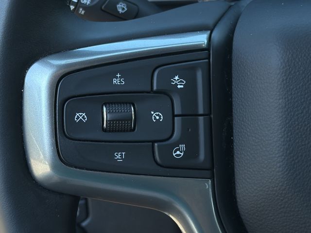 Used 2025 Black Chevrolet LT image 27