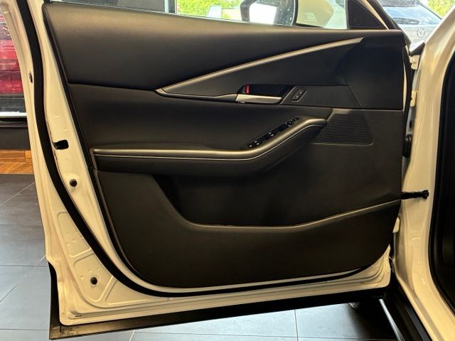 New 2026 Snowflake White Pearl Mazda 2.5 S AWD image 15