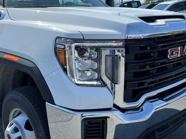 2023 GMC Sierra 3500HD Pro 5