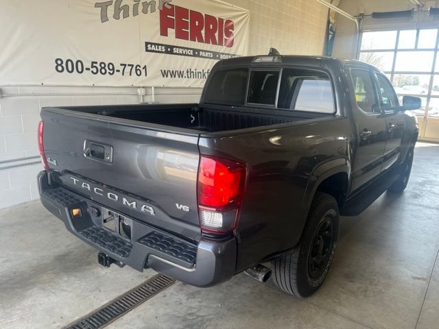 2022 Toyota Tacoma SR photo