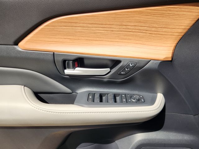 2026 Toyota Grand Highlander Platinum White at Cook Ford