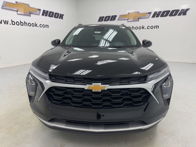 new 2026 Chevrolet Trax car, priced at $23,885