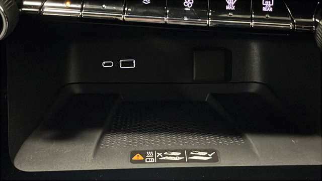 New 2026 Mosaic Black Metallic Chevrolet RS image 32