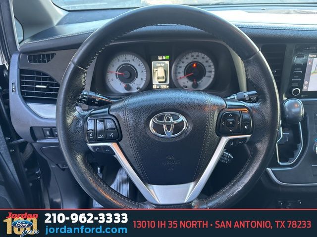 Used Car 2020 Toyota Sienna  For Sale Under $30,000 In San Antonio, Texas