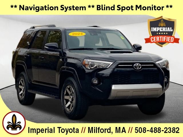 2024 Toyota 4Runner TRD Off-Road Premium 1