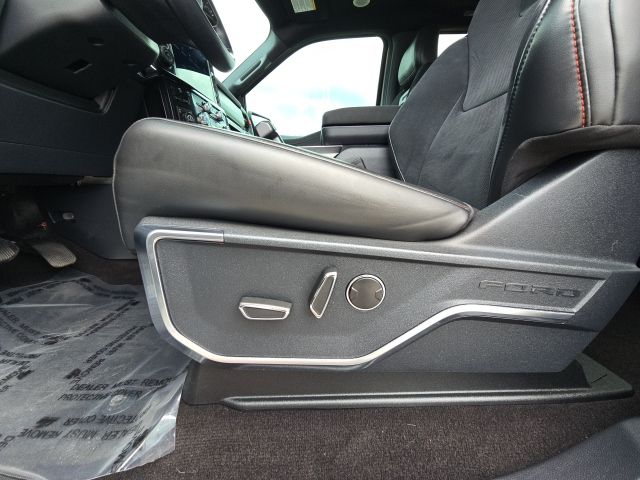 2023 Ford F-150 Raptor:168559A1