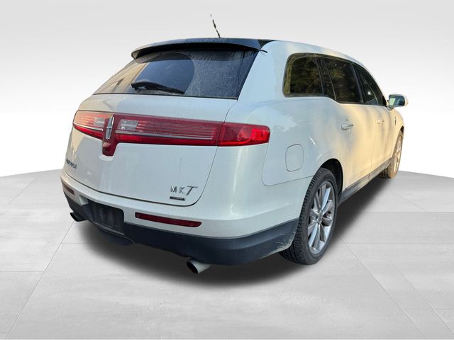 2012 Lincoln MKT EcoBoost 9