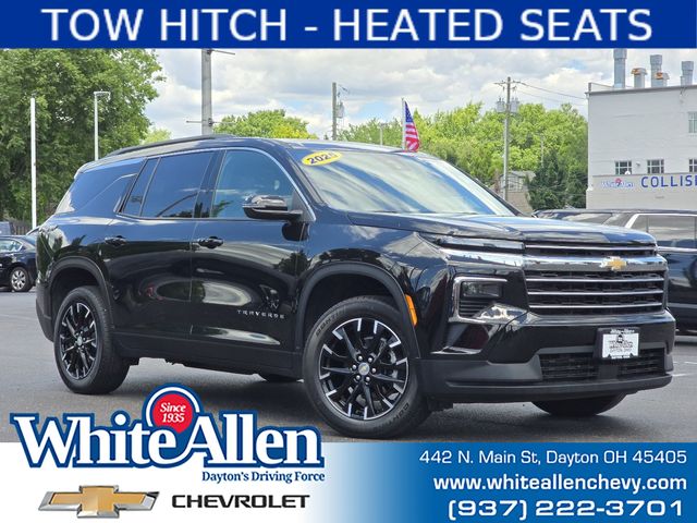 Mosaic Black Metallic 2025 Chevrolet Traverse SUV / Crossover Four-Wheel Drive 8-Speed Automatic