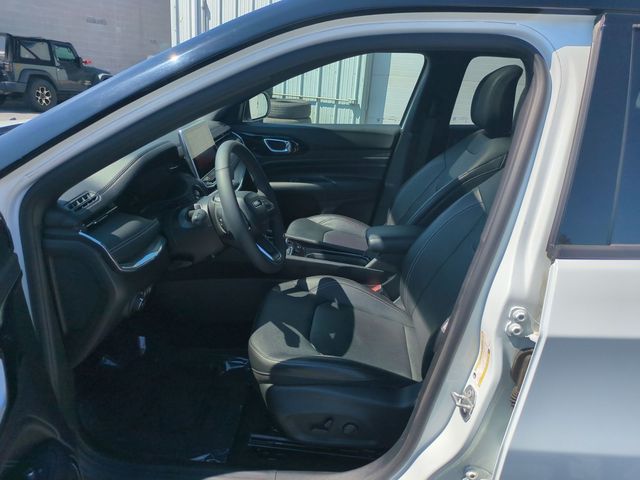 used 2023 Jeep Compass car, priced at $25,790