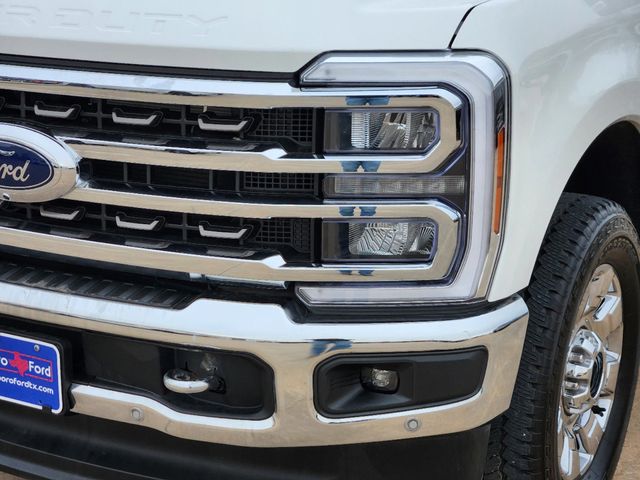 2024 Star White Metallic Tri-Coat Ford Super Duty F-350 SRW King Ranch 4X4 Truck