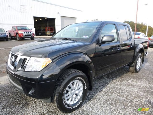 Used 2016 Black Nissan SV image 11