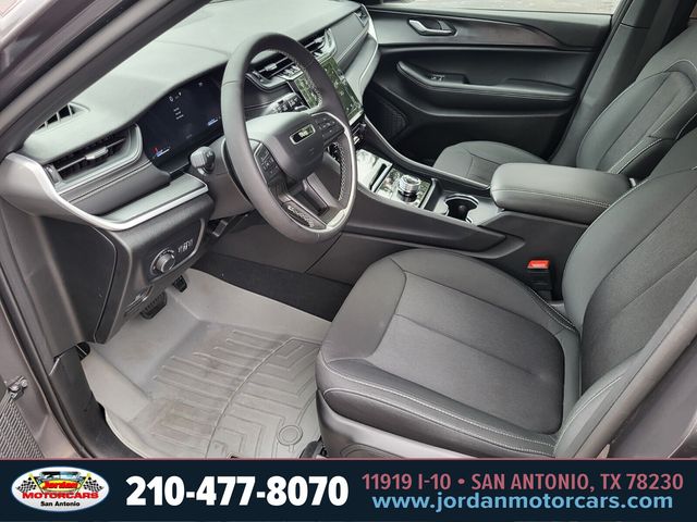 Used Car 2025 Jeep Grand Cherokee  Laredo X For Sale Under $35,000 In San Antonio, Texas
