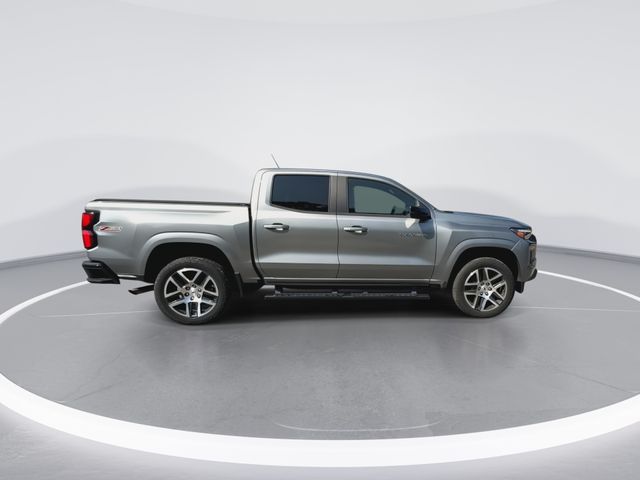 Used 2023 Gray Chevrolet Z71 image 13
