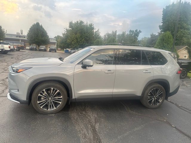 Used 2025 Toyota Grand Highlander Hybrid SUV