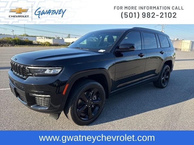 Diamond Black Crystal Pearlcoat 2024 Jeep Grand Cherokee L SUV / Crossover Four-Wheel Drive 8-Speed Automatic