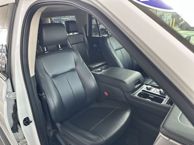 Used 2023 White Ford XLT image 28