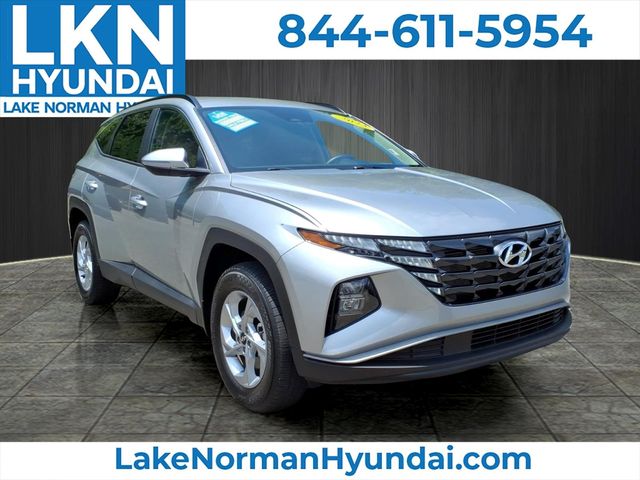 Shimmering Silver 2023 Hyundai Tucson SUV / Crossover All-Wheel Drive 8-Speed Automatic