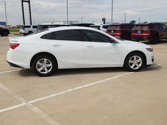 Used Car 2022 Chevrolet Malibu  Ls For Sale Under $20,000 In Plainview, Texas