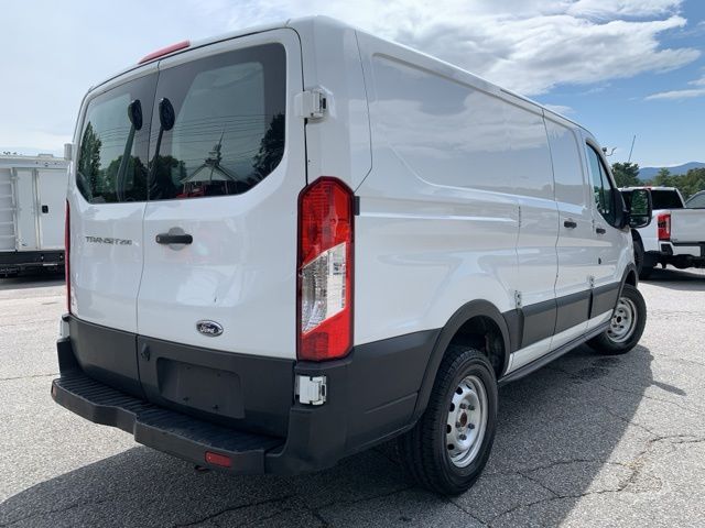 2019 Ford Transit-250 Base 5