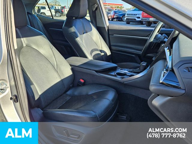 2023 Toyota Camry XSE photo 16
