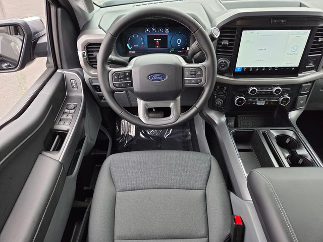 New 2026 Ford F-150 SuperCrew 5.5' Box XLT