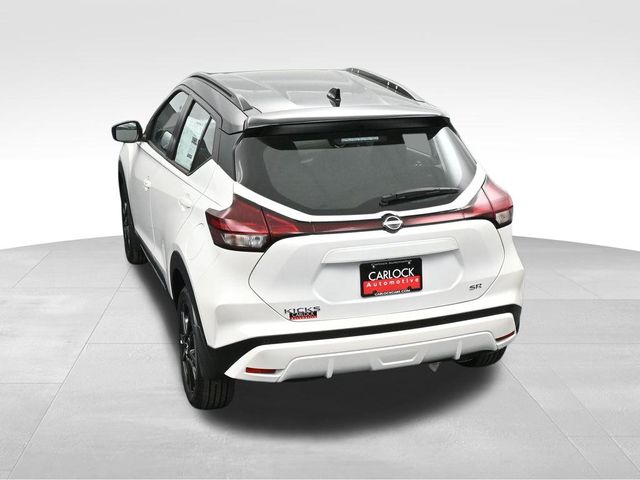 2024 Nissan Kicks SR 29