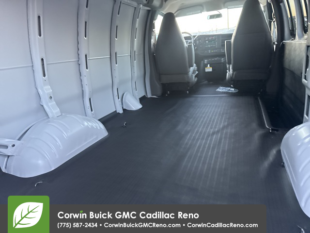 2024 GMC Savana 2500 Work Van 12