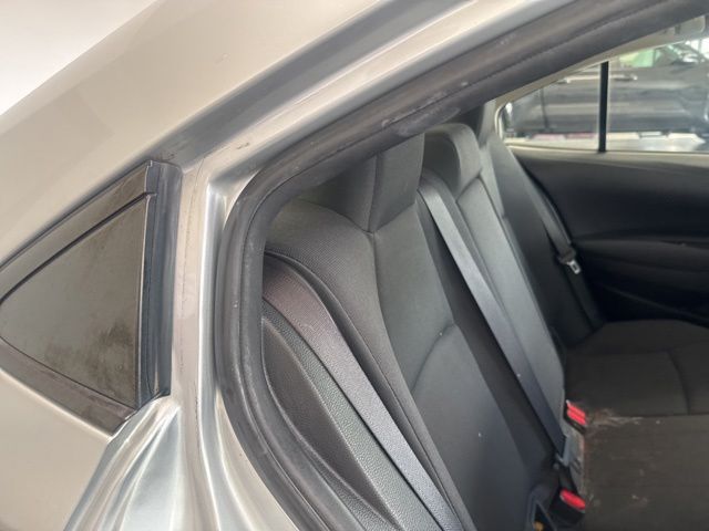 2021 Toyota Corolla LE Silver at Community Toyota