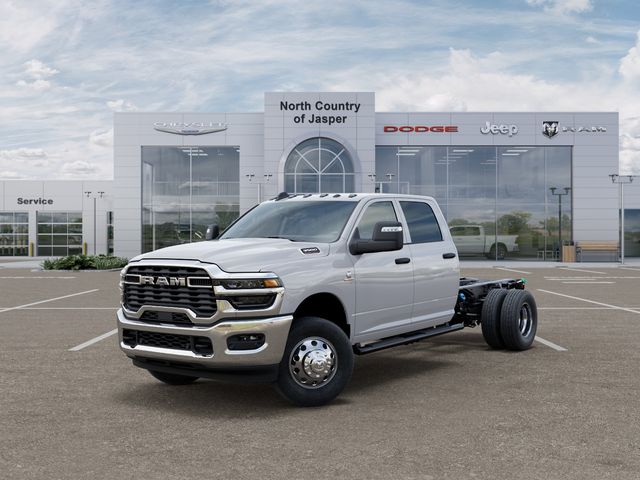 Bright White Clearcoat 2026 RAM 3500 Chassis Pickup Truck Four-Wheel Drive 8-Speed Automatic