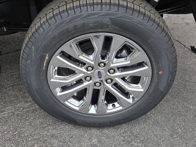 New 2026 Ford F-150 SuperCrew 5.5' Box XLT