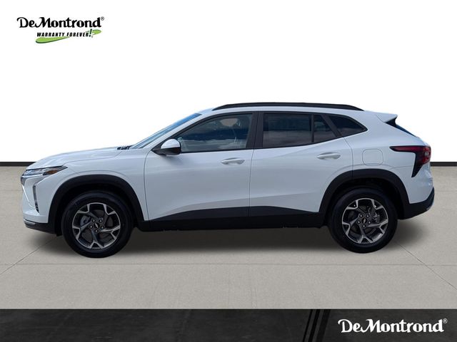 New 2026 White Chevrolet LT image 8