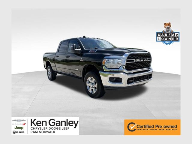 Diamond Black Crystal Pearlcoat 2024 RAM 2500 Pickup Truck Four-Wheel Drive 6-Speed Automatic