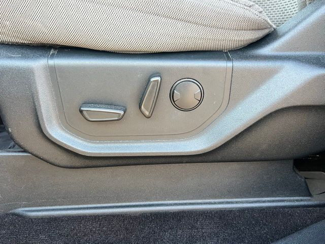 used 2019 Ford F-150 car, priced at $22,987