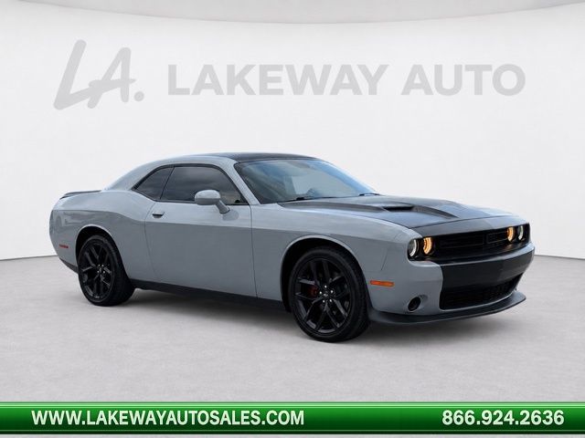 Smoke Show 2021 Dodge Challenger Coupe Rear-Wheel Drive 8-Speed Automatic